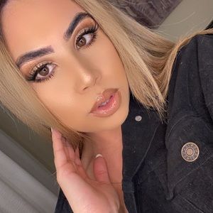 Meet your Posher, Jasmine